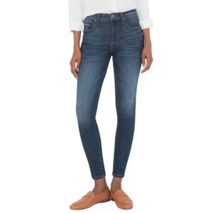 EUC Kuth Women’s Blue Jeans